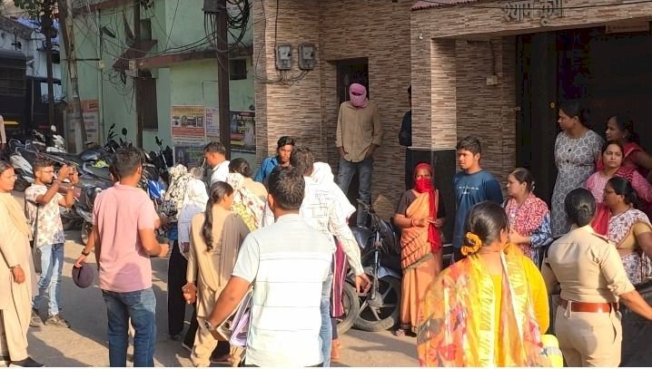 फर्जी मैट्रिमोनियल साइट के जरिये करोड़ों की ठगी